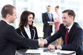 Người lao động có được quyền xem giấy phép kinh doanh của công ty nơi mình đang làm việc hay không?